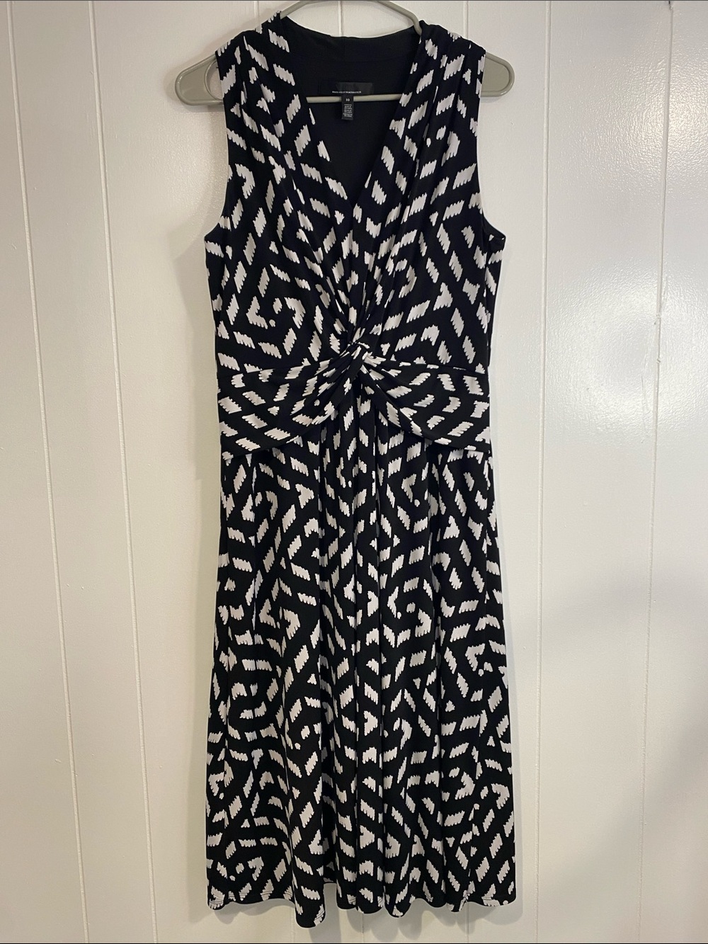 WHBM Midi Dress Twist Front Sleeveless Cocktail Wedding Modern Classic Size 10 - Picture 4 of 12